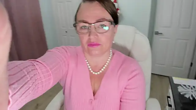 Vika73 online show from December 3, 12:27 pm