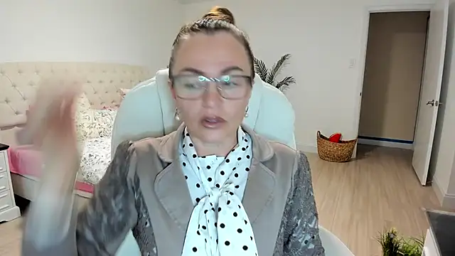 Vika73 online show from September 26, 11:25 am