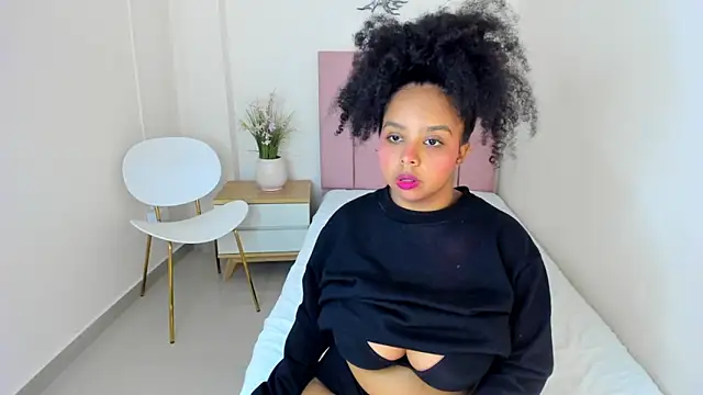 Snapshot of Anya_Orlov chatting on June 3, 12:30 pm Anya Orlov online show from June 3, 12:30 pm