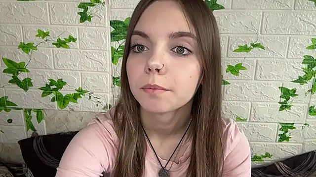 Snapshot of LisaPorse chatting on June 4, 2:12 pm LisaPorse online show from June 4, 2:12 pm