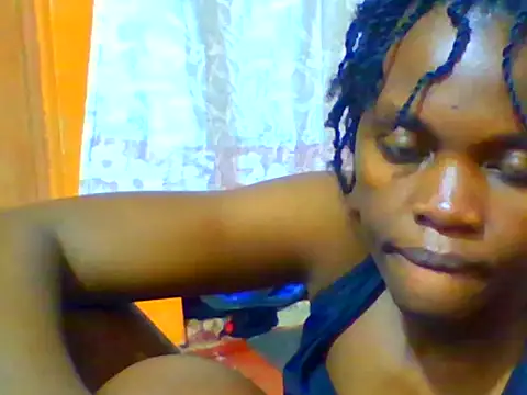 Snapshot of Cutie_kitie chatting on June 5, 7:52 pm Cutie kitie online show from June 5, 7:52 pm