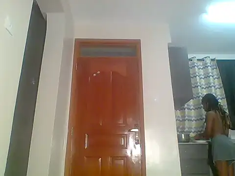 Snapshot of kee_vigin chatting on June 6, 4:44 pm kee vigin online show from June 6, 4:44 pm