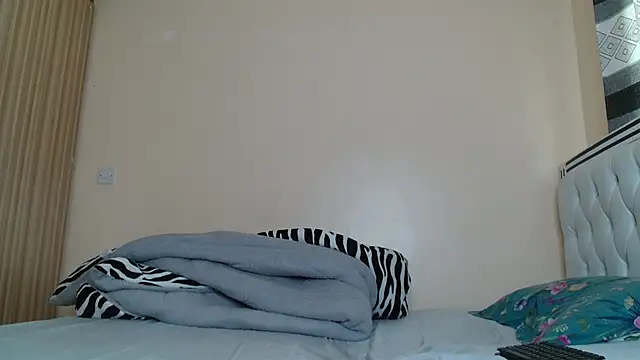 Snapshot of Tasty_Tasha chatting on May 20, 9:15 am Tasty Tasha online show from May 20, 9:15 am