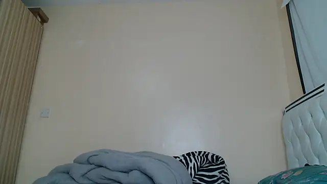 Snapshot of Tasty_Tasha chatting on June 8, 8:09 pm Tasty Tasha online show from June 8, 8:09 pm