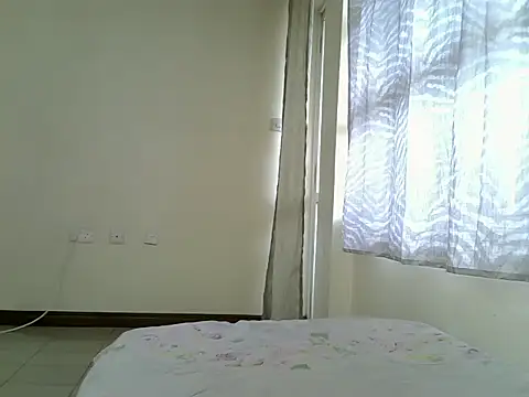 Sweetbrowna online show from June 11, 6:33 am