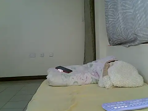Snapshot of Sweetbrowna chatting on July 10, 4:53 pm Sweetbrowna online show from July 10, 4:53 pm