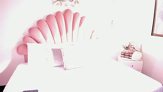Snapshot of CherryMyla chatting on June 2, 12:29 pm CherryMyla online show from June 2, 12:29 pm