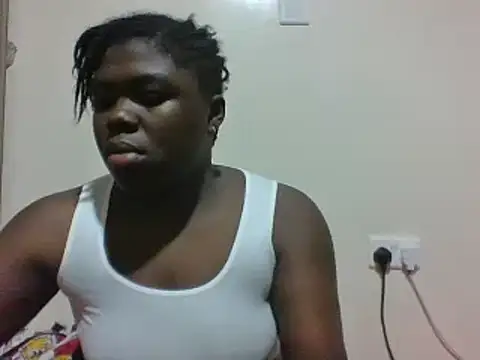 Snapshot of evethegurl chatting on June 12, 10:08 pm evethegurl online show from June 12, 10:08 pm