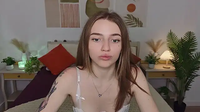 Snapshot of TayloryStar chatting on June 5, 12:00 pm TayloryStar online show from June 5, 12:00 pm