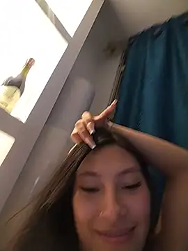 Queen Jen online show from May 29, 8:12 am