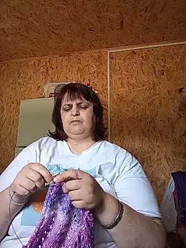 LisichkaOksana online show from June 13, 8:45 am