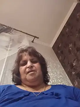 LisichkaOksana online show from July 13, 6:00 pm