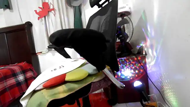 Snapshot of jenny_milf69 chatting on October 2, 2:02 pm jenny milf69 online show from October 2, 2:02 pm