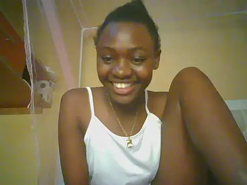 Preetygirlyz online show from June 7, 3:38 pm