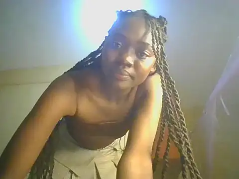 Preetygirlyz online show from July 14, 10:43 am