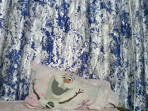 Snapshot of Minion_baby chatting on June 6, 7:29 pm Minion baby online show from June 6, 7:29 pm