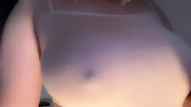 Sweatymilf online show from July 8, 3:11 am