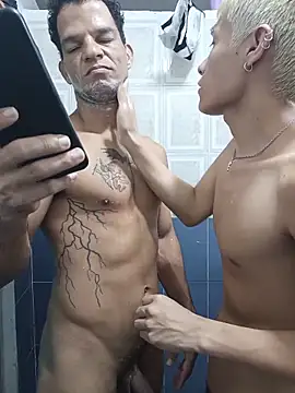 Ryan 04 online show from June 20, 6:00 pm