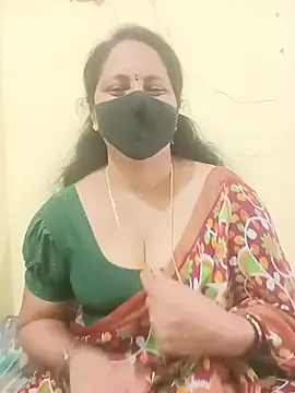 Snapshot of sadhana_telugu chatting on July 27, 11:39 am sadhana telugu online show from July 27, 11:39 am