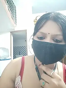 ZOYA-STRIP online show from June 21, 4:53 pm