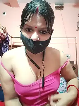 ZOYA-STRIP online show from June 26, 4:33 pm