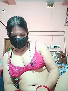 ZOYA-STRIP online show from July 17, 5:07 pm