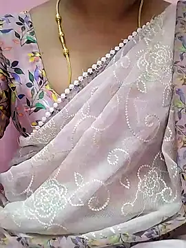 Snapshot of Tamil_Hot_Kulfi chatting on June 3, 11:02 am Tamil Hot Kulfi online show from June 3, 11:02 am