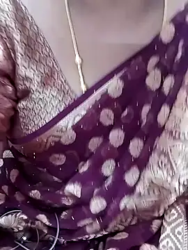 Snapshot of Tamil_Hot_Kulfi chatting on June 4, 4:51 am Tamil Hot Kulfi online show from June 4, 4:51 am