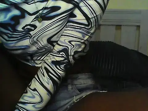 SweetSally54 online show from June 12, 8:41 pm