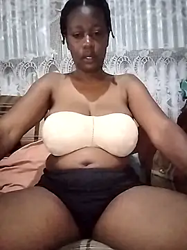 Snapshot of ballbuster2026 chatting on June 12, 5:28 am ballbuster2026 online show from June 12, 5:28 am