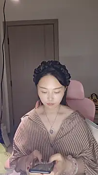 Snapshot of lylxili chatting on June 4, 9:26 am lylxili online show from June 4, 9:26 am