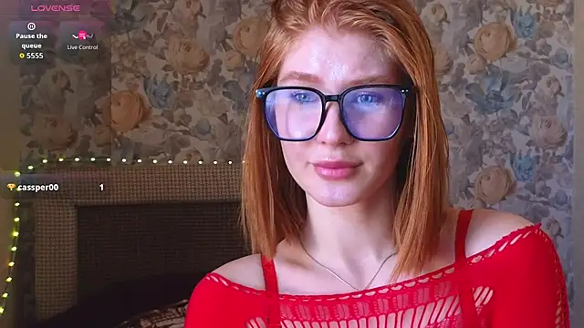 Juli Ginger online show from July 13, 6:38 am