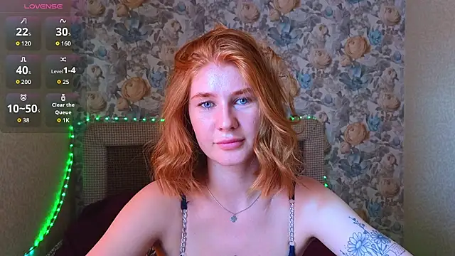 Juli Ginger online show from July 19, 2:43 pm