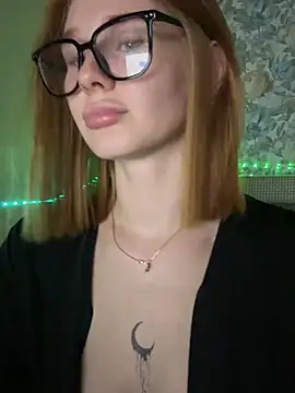 Juli Ginger online show from July 27, 7:21 pm