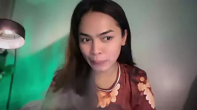 Amylaa online show from June 19, 12:42 pm