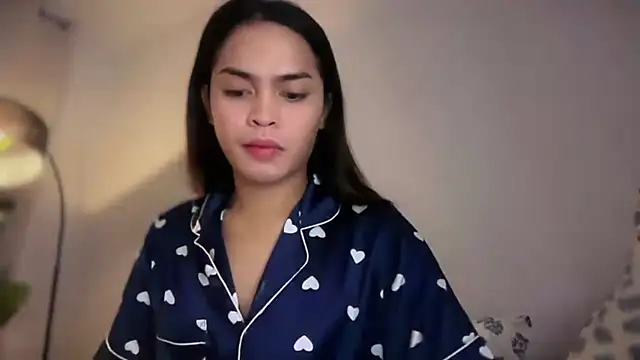 Amylaa online show from July 8, 1:48 pm