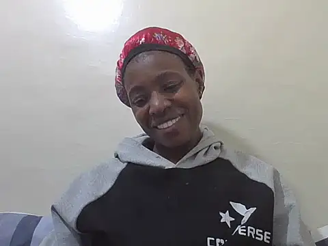 Eebony Bubbly online show from June 14, 6:21 pm