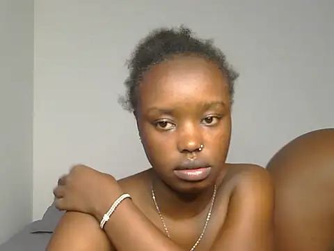 Snapshot of Nasty1_Angels chatting on June 10, 10:19 pm Nasty1 Angels online show from June 10, 10:19 pm