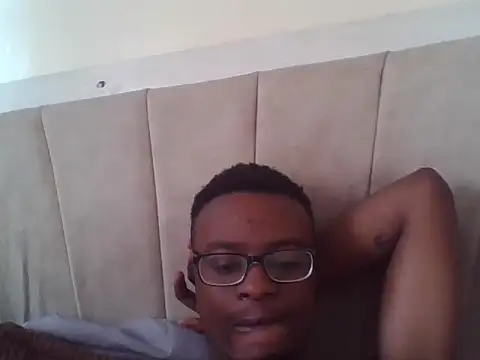 freakyboy255 online show from July 23, 9:29 am