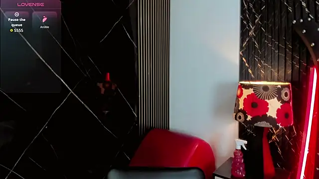 Snapshot of Nayara_K chatting on June 1, 7:26 pm Nayara K online show from June 1, 7:26 pm