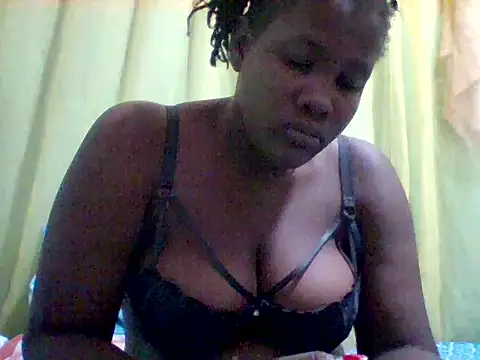 Snapshot of horny_drip chatting on June 3, 7:11 am horny drip online show from June 3, 7:11 am