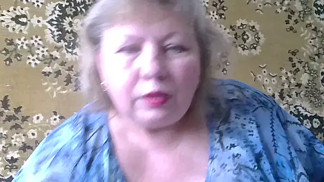 Snapshot of LediMelissa chatting on June 5, 11:05 am LediMelissa online show from June 5, 11:05 am