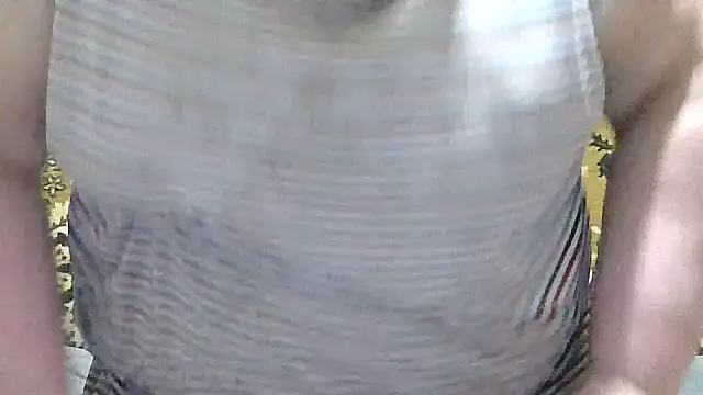 Snapshot of LediMelissa chatting on June 7, 8:34 pm LediMelissa online show from June 7, 8:34 pm