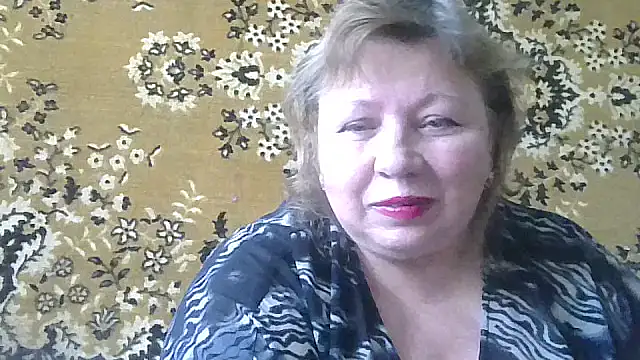 Snapshot of LediMelissa chatting on June 11, 7:17 am LediMelissa online show from June 11, 7:17 am