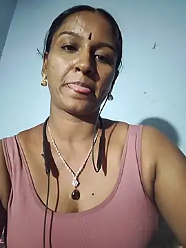 Snapshot of madhushree143 chatting on May 29, 12:14 pm madhushree143 online show from May 29, 12:14 pm