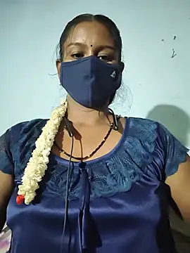 Snapshot of madhushree143 chatting on June 1, 7:32 am madhushree143 online show from June 1, 7:32 am