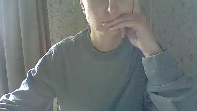 Snapshot of Lyolita chatting on May 18, 3:18 pm Lyolita online show from May 18, 3:18 pm