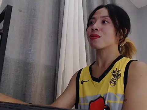 Super Hot BunnyXX online show from June 6, 7:46 am