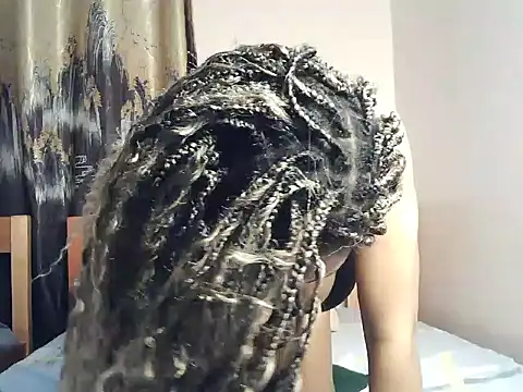 Snapshot of AlexaLoverxo chatting on June 2, 8:33 pm AlexaLoverxo online show from June 2, 8:33 pm