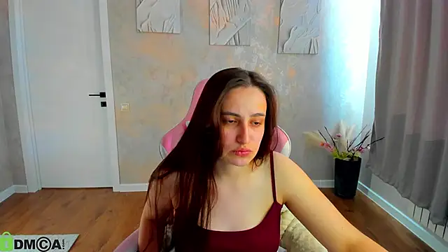 Snapshot of Elizabet_Colllins chatting on June 4, 1:22 am Elizabet Colllins online show from June 4, 1:22 am
